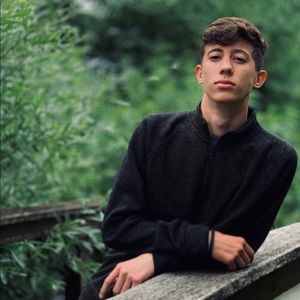 Meet your Posher, Paul